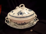 Worcester soft paste porcelain tureen, cover and stand, Dr Wall period 1765, the popular pine cone pattern.